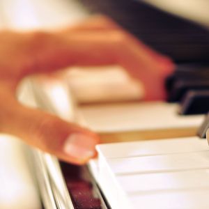 美女被触手狂揉下部❌动漫
